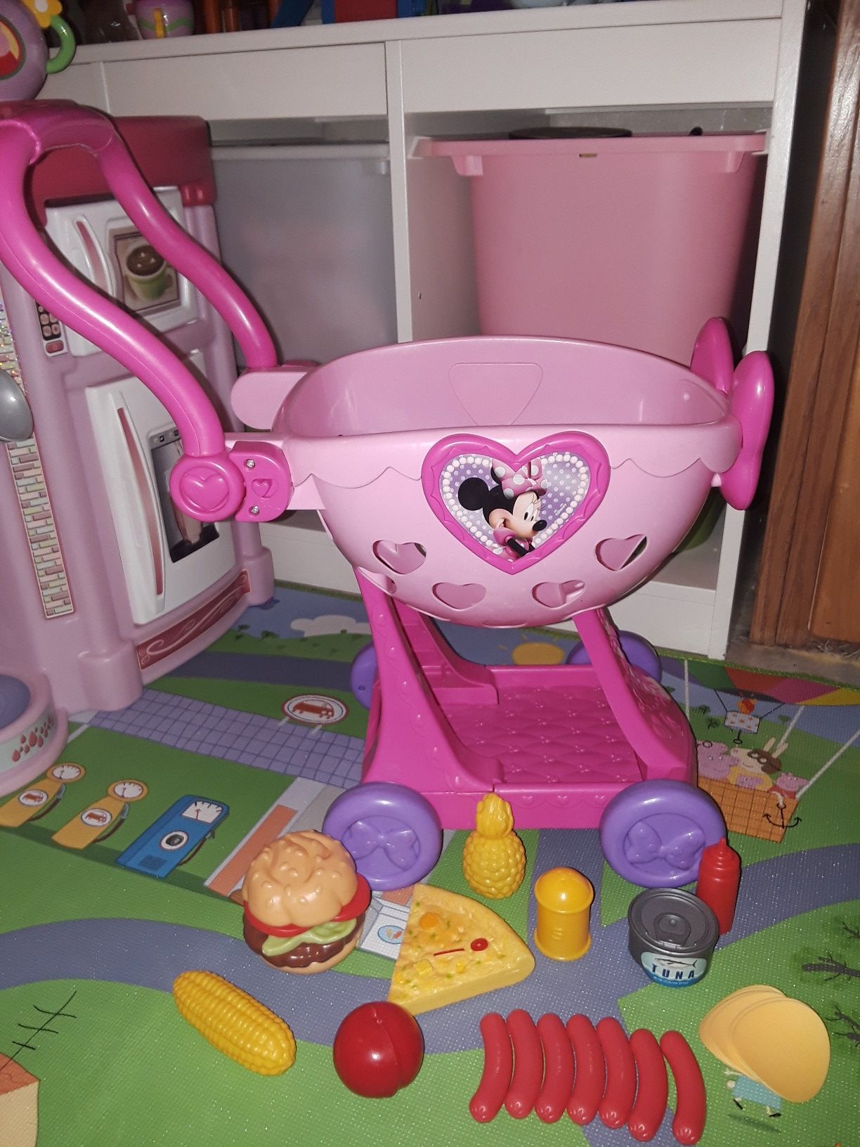 Minnie mouse grocery cart with play food