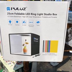 Studio Box