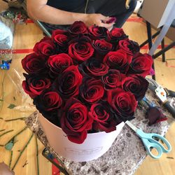 Round Box Arrangement