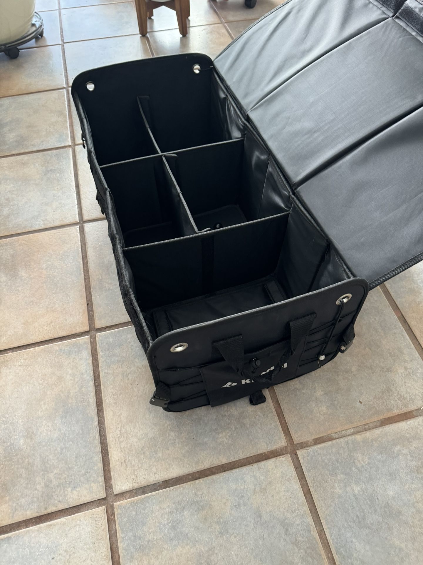 Jaguar, Trunk Mat, Custom Windshield Protector and Full Set Rubber Floor mats