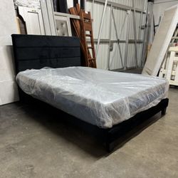 Full Size Bed $240