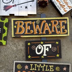 Halloween decorations 