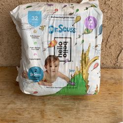 HELLO BELLO 32 DIAPERS DR.SEUSS PATTERNS BABY SIZE 2