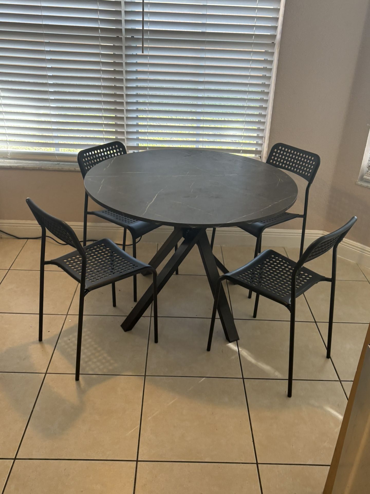 Breakfast Table
