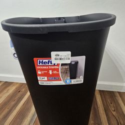 12 gallon trash can