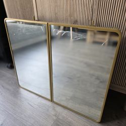 Gold bathroom/medicine cabinet *Brand New*