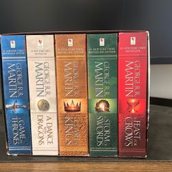  George R.R. Martin Game Of Thrones Bookset