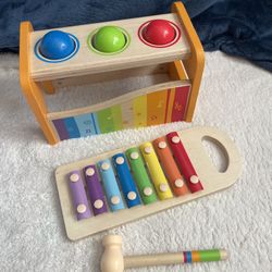 Hape Pound & Tap Bench with Slide Out Xylophone