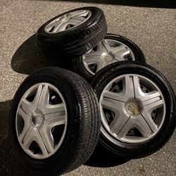 4 Lug Set   BRAND NEW!!!!! 