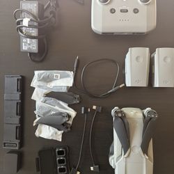 DJI Mavic Air 2 Fly Combo 
