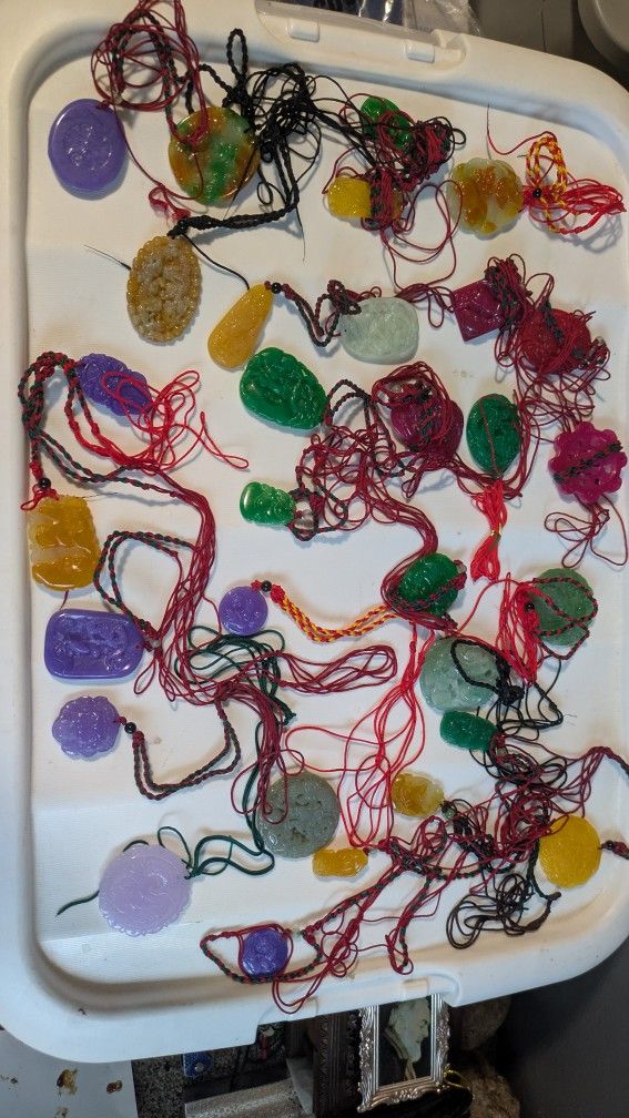 30 Oriental Necklaces