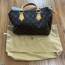 Louis Vuitton Speedy 30, With Lock, No Keys, With Dust Bag, Entrupy Authenticated 