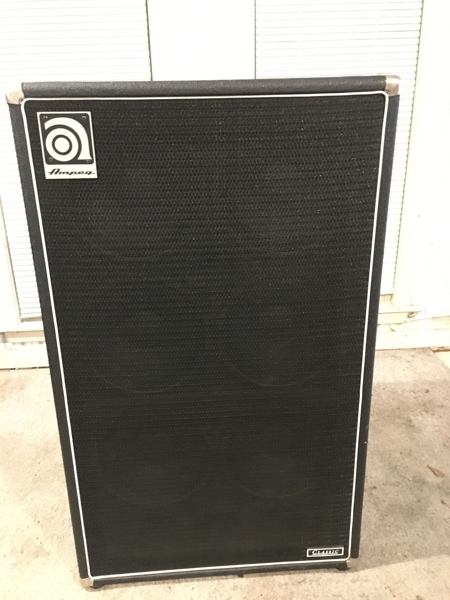 Ampeg 610 Bass Cabinet