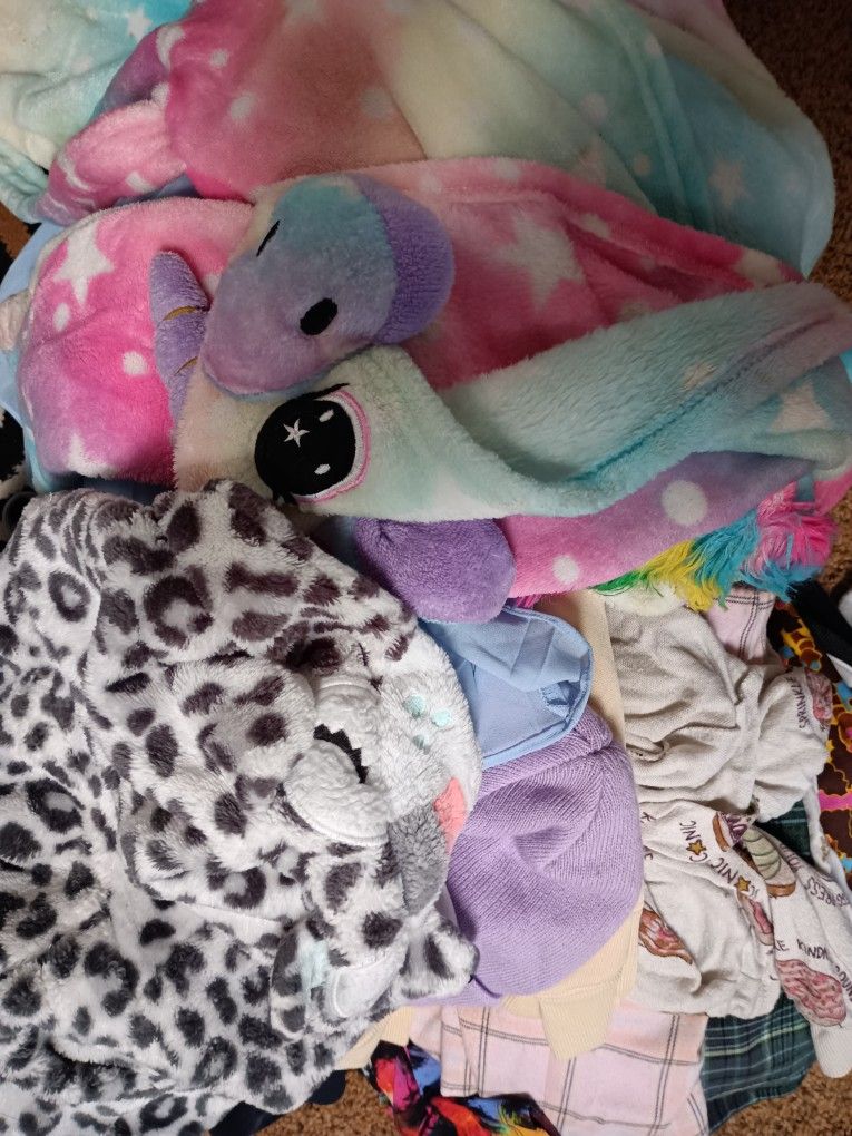 Misc Girl Items