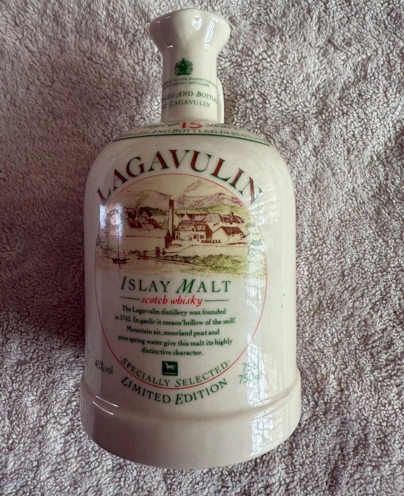 RARE Lagavulin Whisky Decanter - 15 Years Old (Empty)