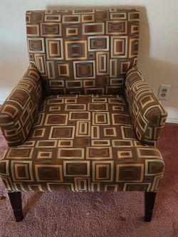 Accent chair