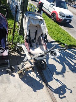 Stroller 
