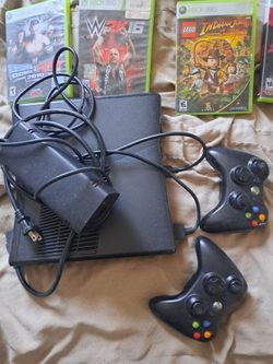 Old xbox 360 with games and controllers (as is, console works, games mixed)
