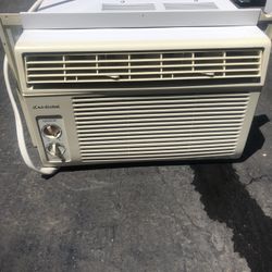 Very Good Condition JC Global Air Conditioner 