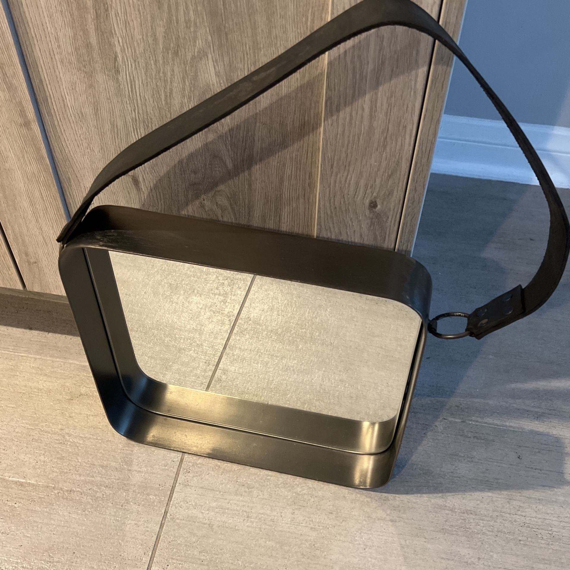 Modern Stainless steel With leather Strap mirror