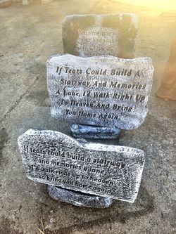 Memorial STONE..Garden STone /Plaques/Grave MARKERS/Memorial GARDENS