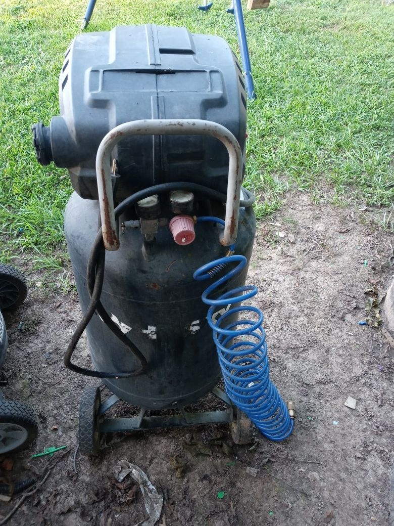 Air compressor