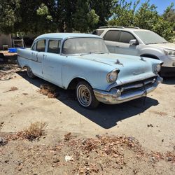 1957 Chevy 4 Doors