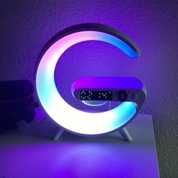 G Clock 4- In 1 Bluetooth, Radio, Wireless Phone Charger, And Takes Sd Card You Can Load Music On!