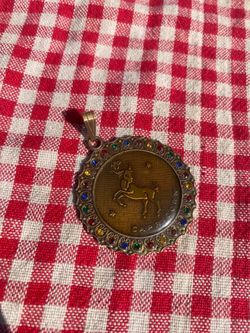 Astrological Necklace Pendant - Capricorn Vintage Jewelry Pendant