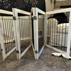 6 Panel White Pet Gate with Door