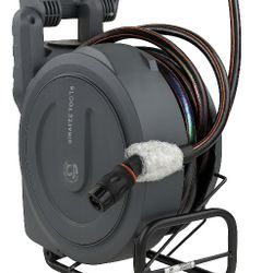Giraffe Tools Retractable Hose Reel – Like New, Heavy‑Duty, Smooth Pull & Lock System!