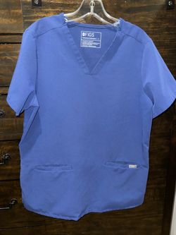 Women’s Figs Casma scrub top size large