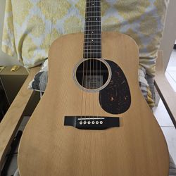 Martin Acoustic Guitar 2016 Custom X Series