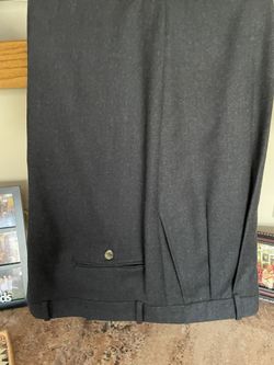 Men’s Dark Gray Wool Dress Pants