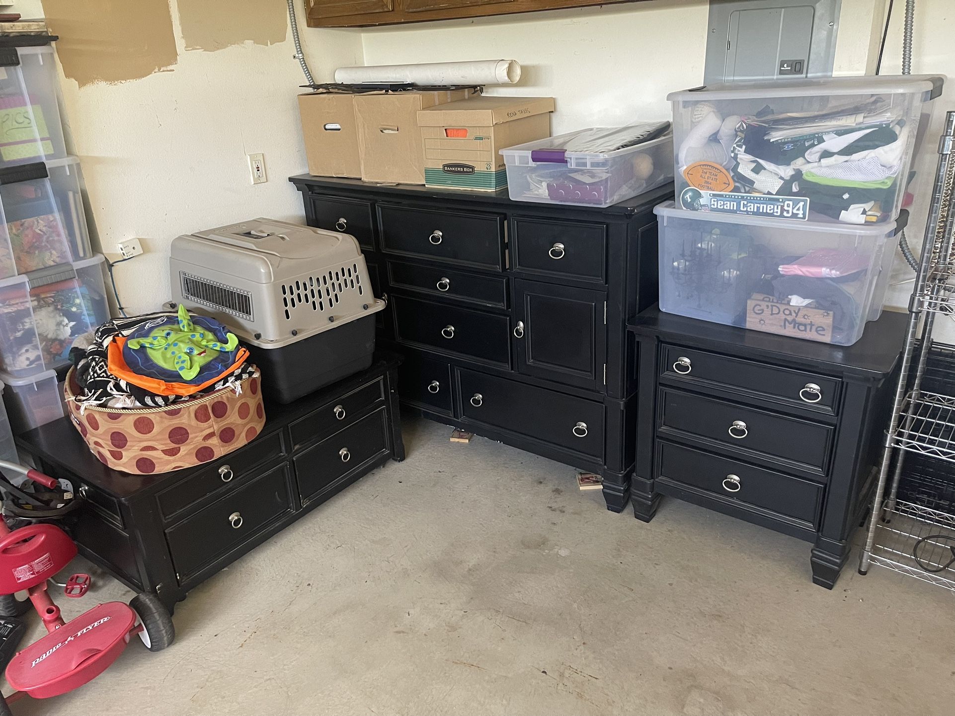 Dresser/bedside And Coffee Table Inc. black From Ashley Furniture