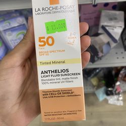 La Roche-Posay Anthelios Tinted Mineral Sunscreen SPF 50