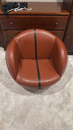 Basketball Chair And Leg Rest