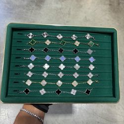 Clover Bracelet Men And Women 