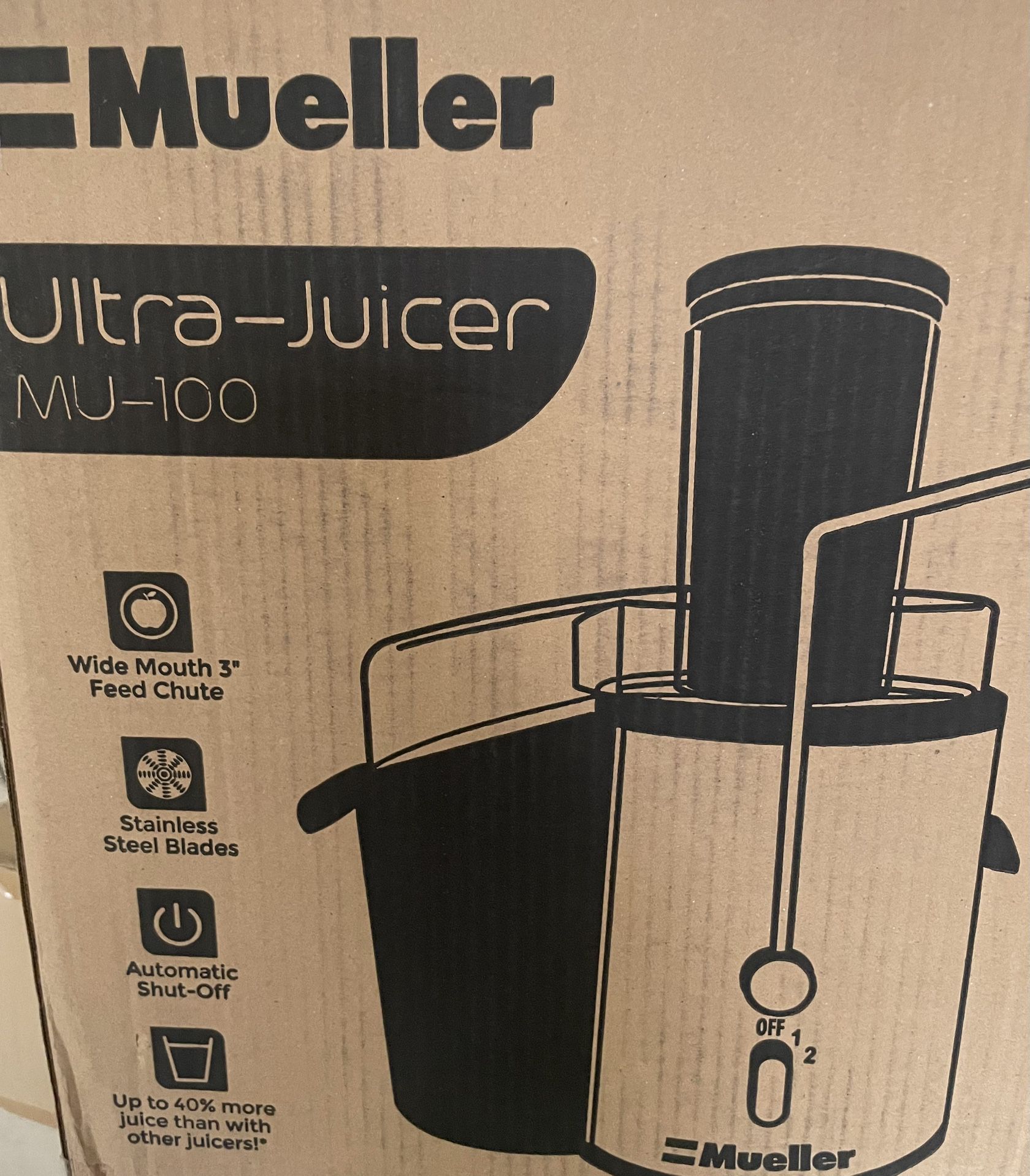 Mueller Juicer Ultra Power, Easy Clean Extractor Press Centrifugal Juicing Machine, Wide 3 Feed Chute for Whole Fruit Vegetable
