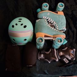 Like New Women's Skate Kit