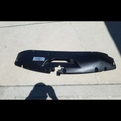 99-02 Silverado 1500 Top Plastic Cover Above Radiator Support Oem Upper Shield