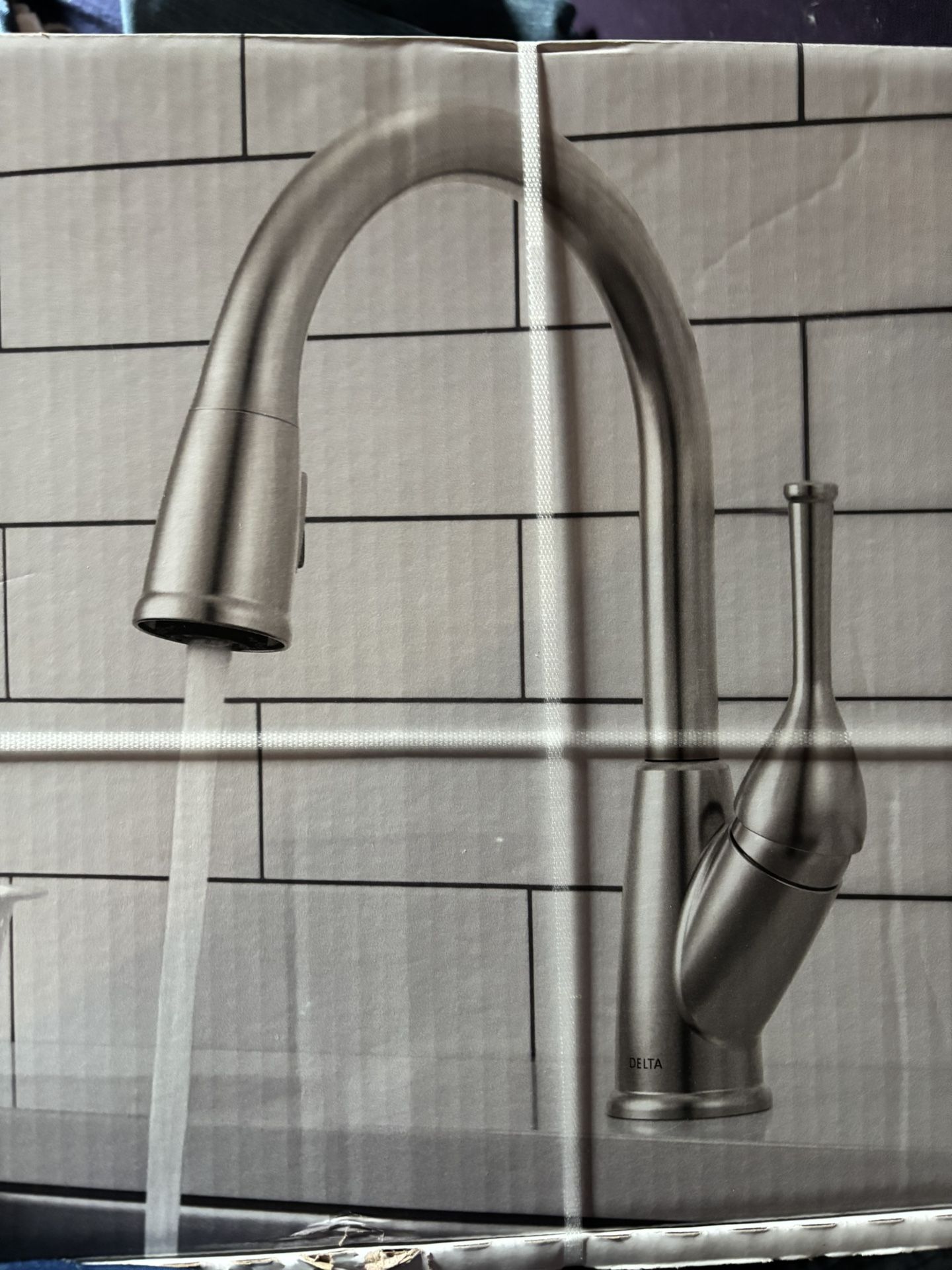 Delta Stainless Pull Down Kitchen Sink Faucet *Brand new*