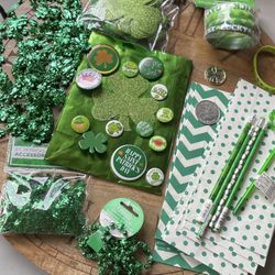 80+ NEW Shenanigans Blarney & Shamrocks St. Pat’s Day Party Favors NWT Lucky Charms