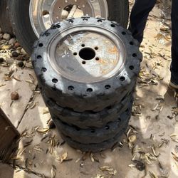 Bobcat Tires 