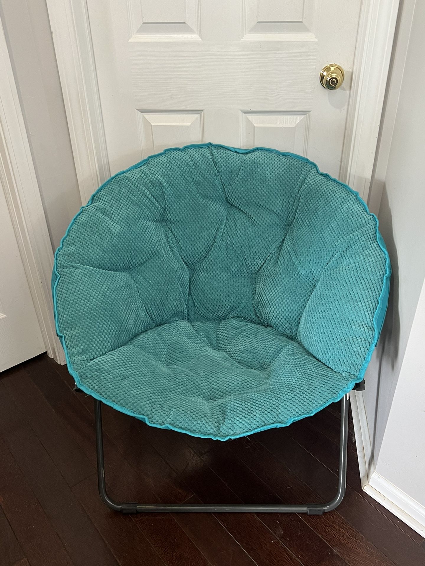 Saucer Chair