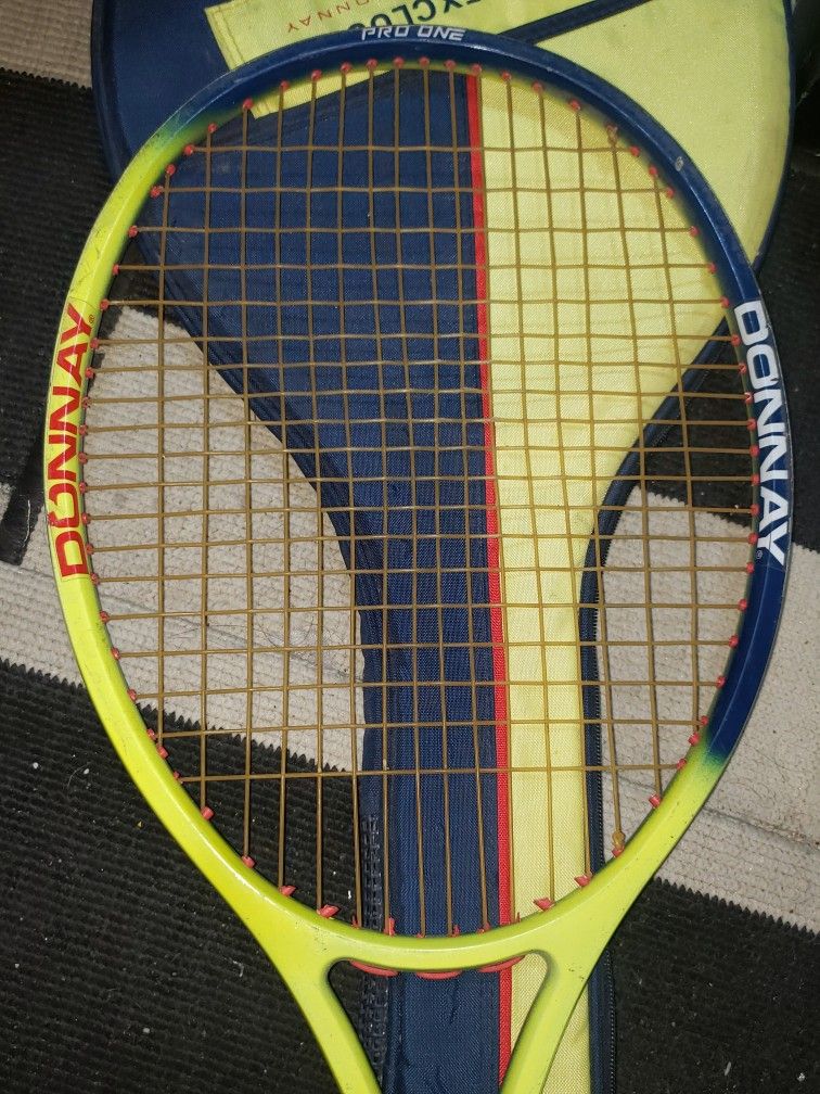 値下げ DONNAY PRO ONEドネー プロワン ケース付き テニスラケット