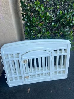 Dog play pen