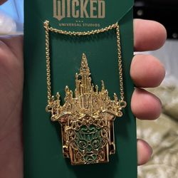 Wicked Pendant - The Wizard