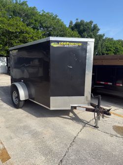 Used Fast Cargo 5 x 8 Enclosed Trailer 3.5k