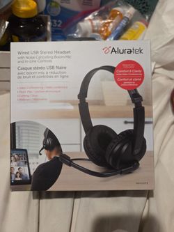 Aluratek
Aluratek - Wired USB Stereo Headset with Boom Mic